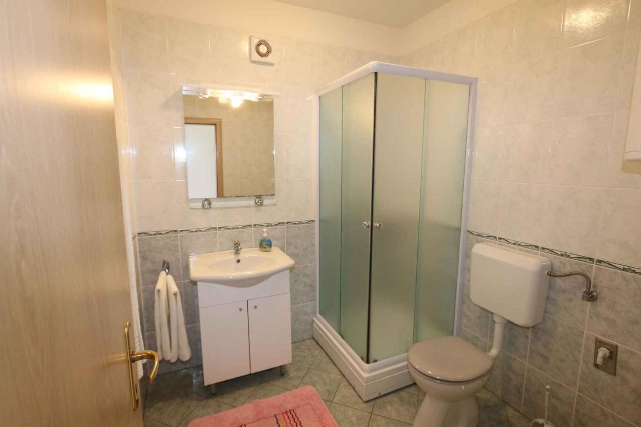 Apartments In Silo/Insel Krk 13430 Екстер'єр фото