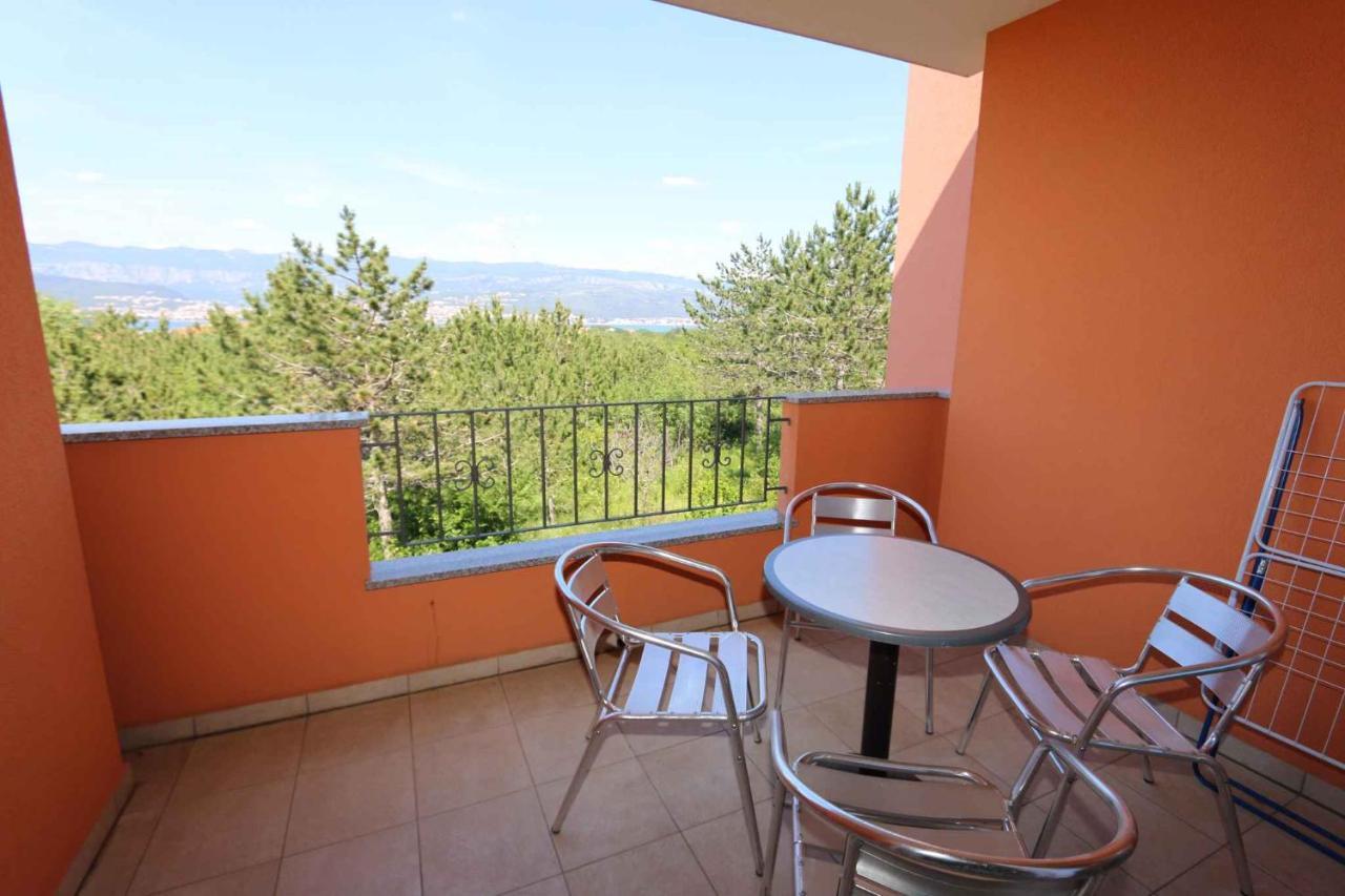 Apartments In Silo/Insel Krk 13430 Екстер'єр фото